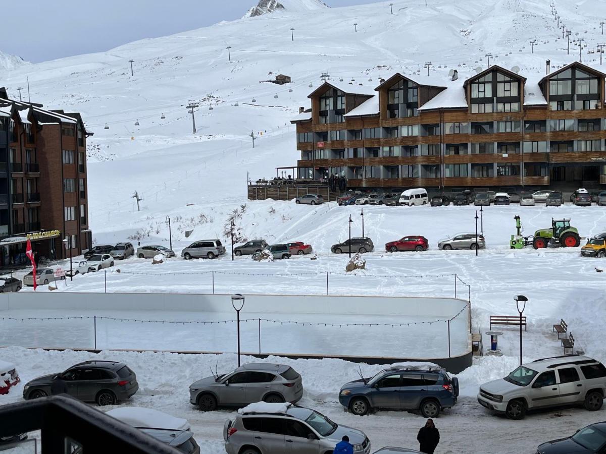 Delux Apartment Next To Ice Rink Gudauri Esterno foto